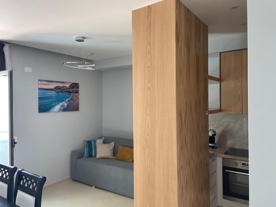 Apartment 2 Bedroom Flat Shengjin *